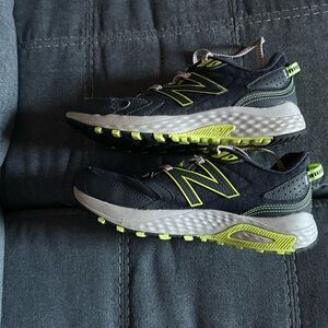 Nike New Balance Women’s Black and Neon Green Sneakers